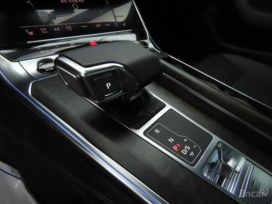 Фото 9 - Audi A6