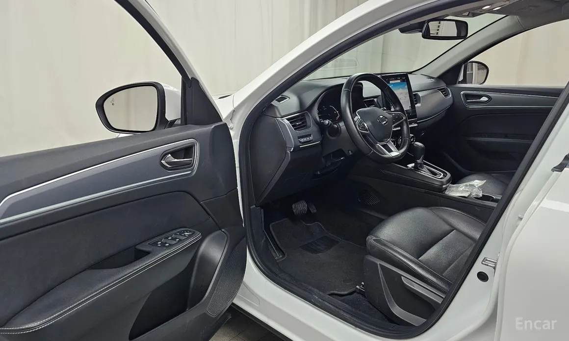 Фото 10 - Renault XM3