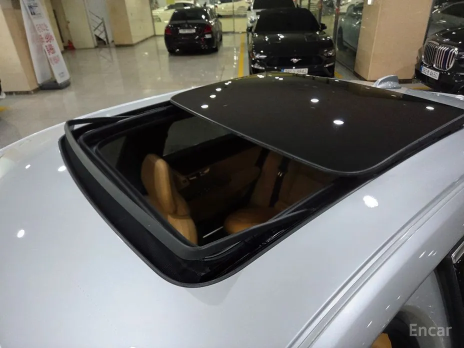 Фото 17 - Volvo S90