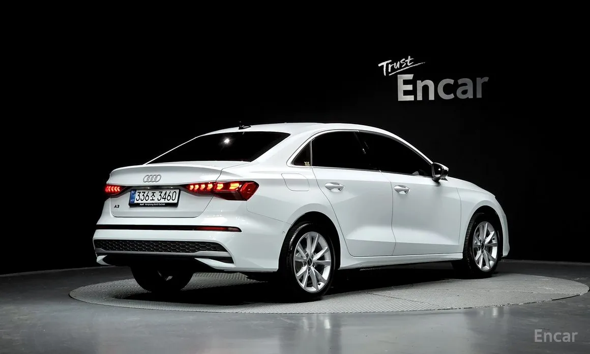 Фото 2 - Audi A3