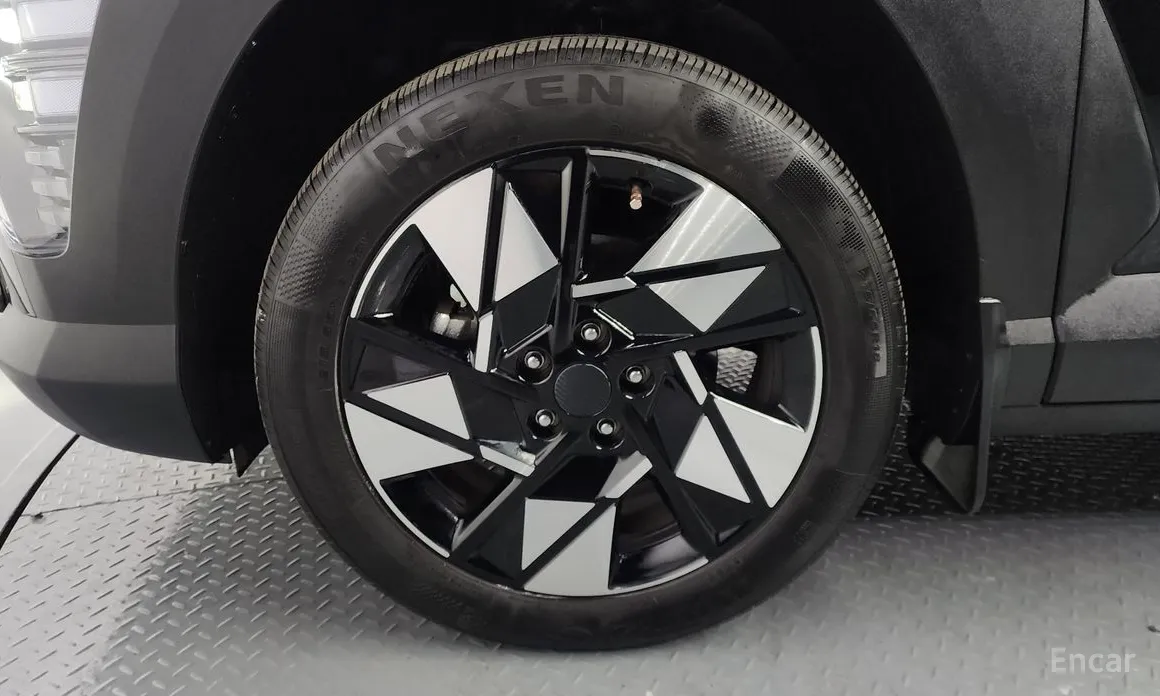 Фото 5 - Hyundai Kona