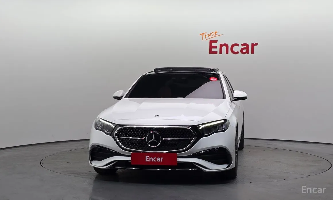 Фото 3 - Mercedes-Benz E-Class