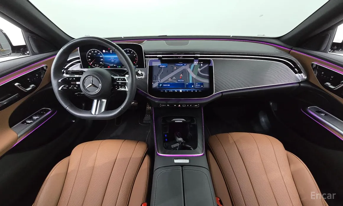 Фото 7 - Mercedes-Benz E-Class