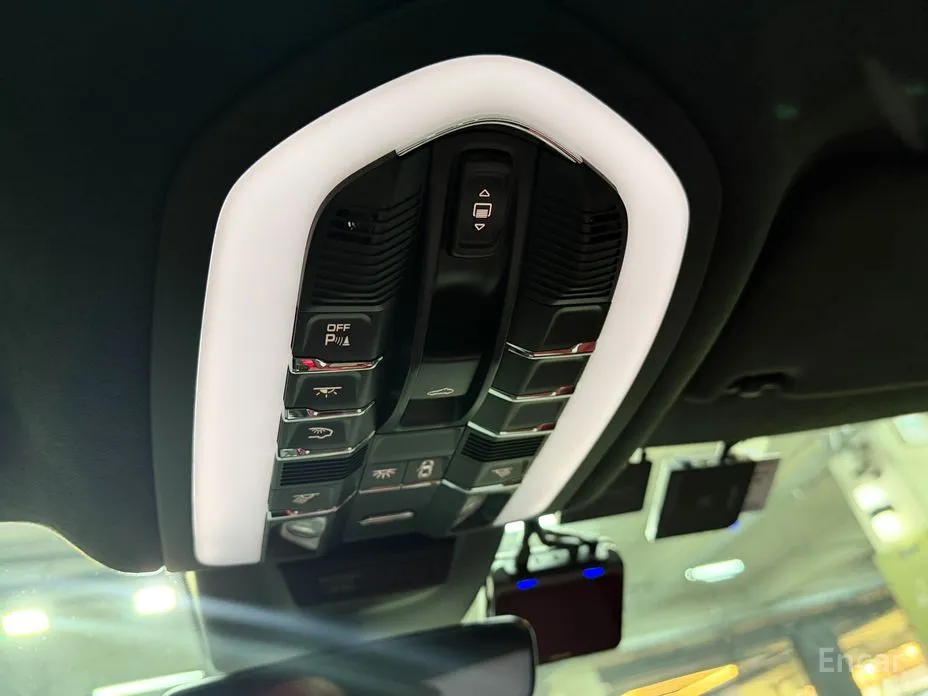 Фото 13 - Porsche Macan