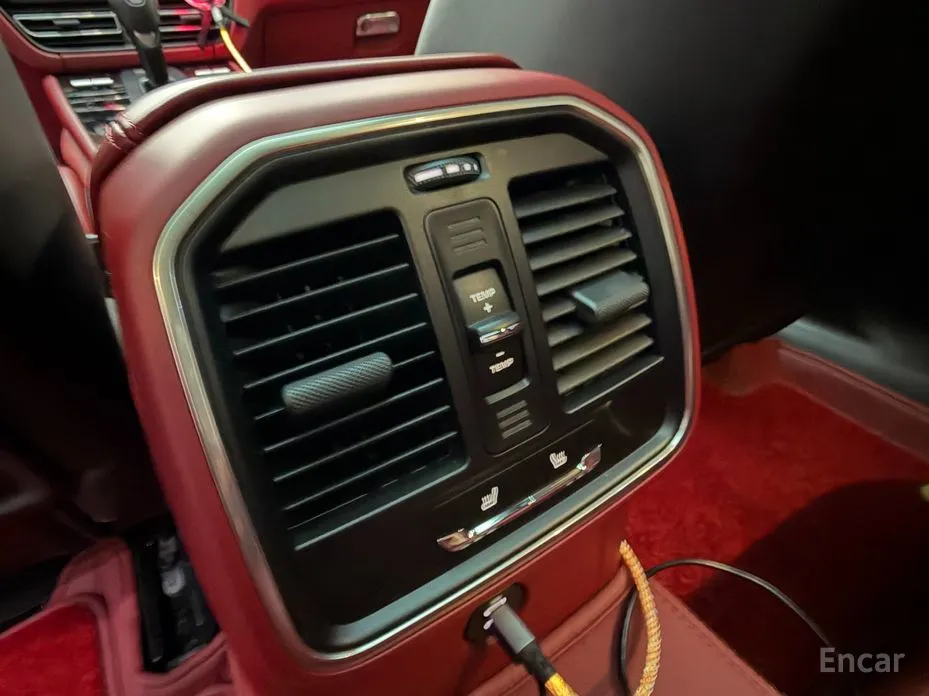 Фото 20 - Porsche Macan