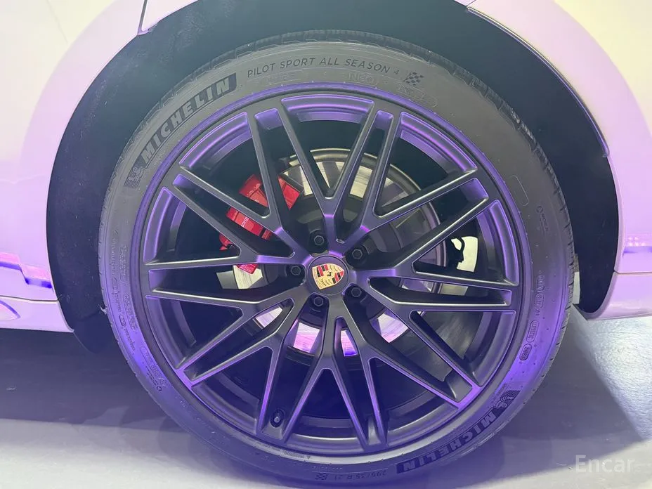 Фото 6 - Porsche Macan