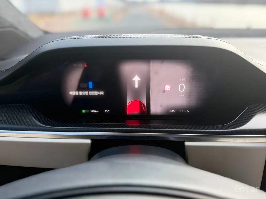 Фото 16 - Tesla Model X