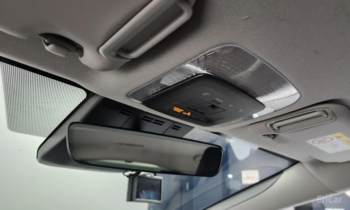 Фото 16 - Toyota Prius