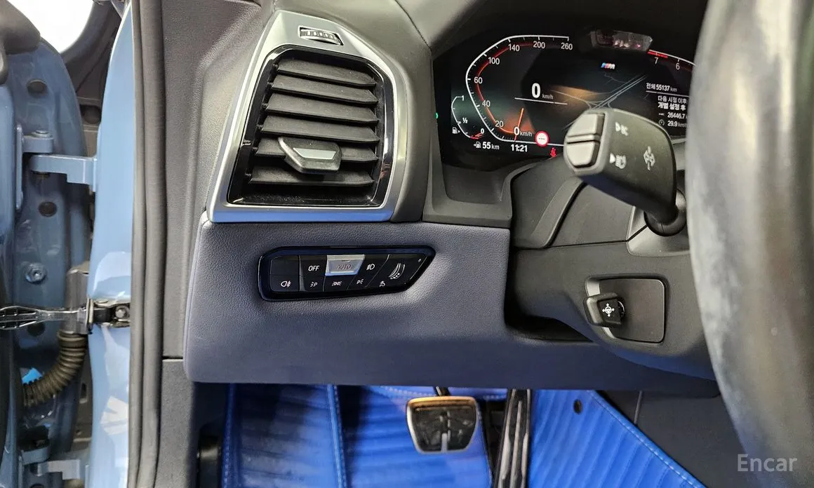 Фото 17 - BMW 8 Series