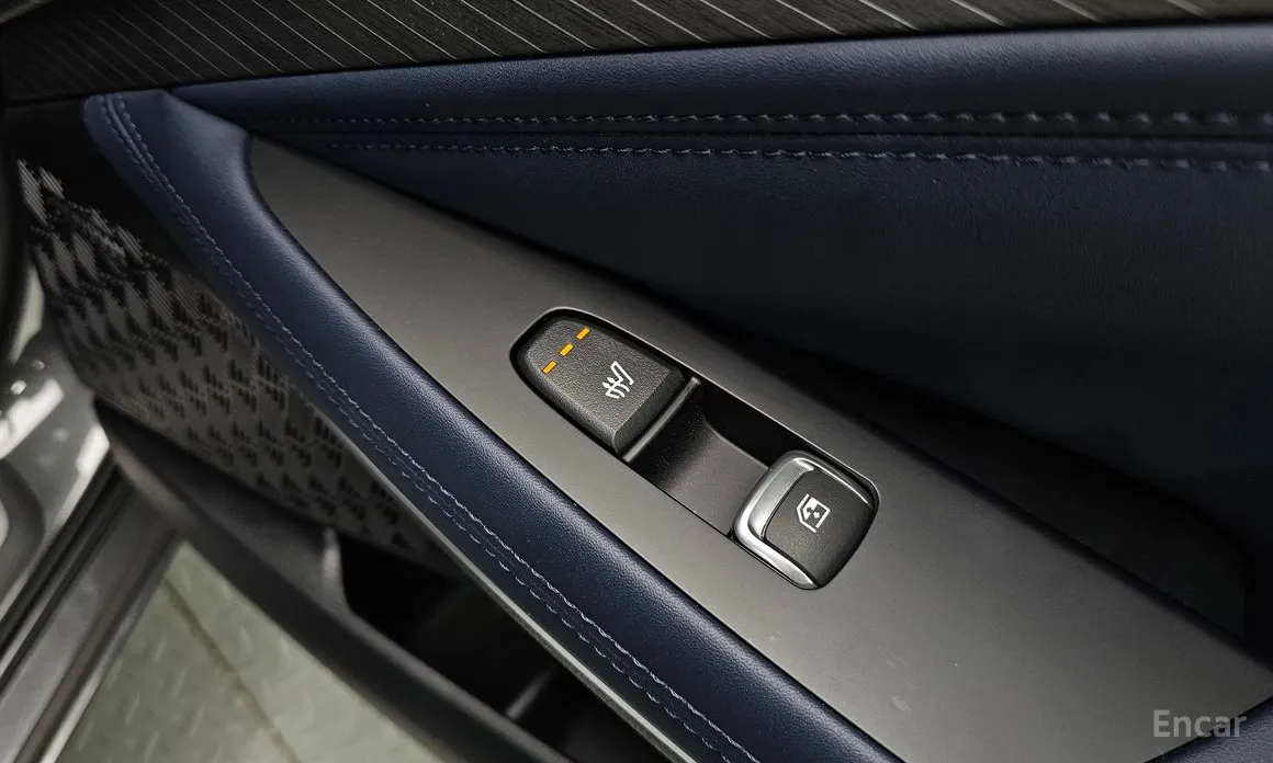 Фото 18 - Kia K8