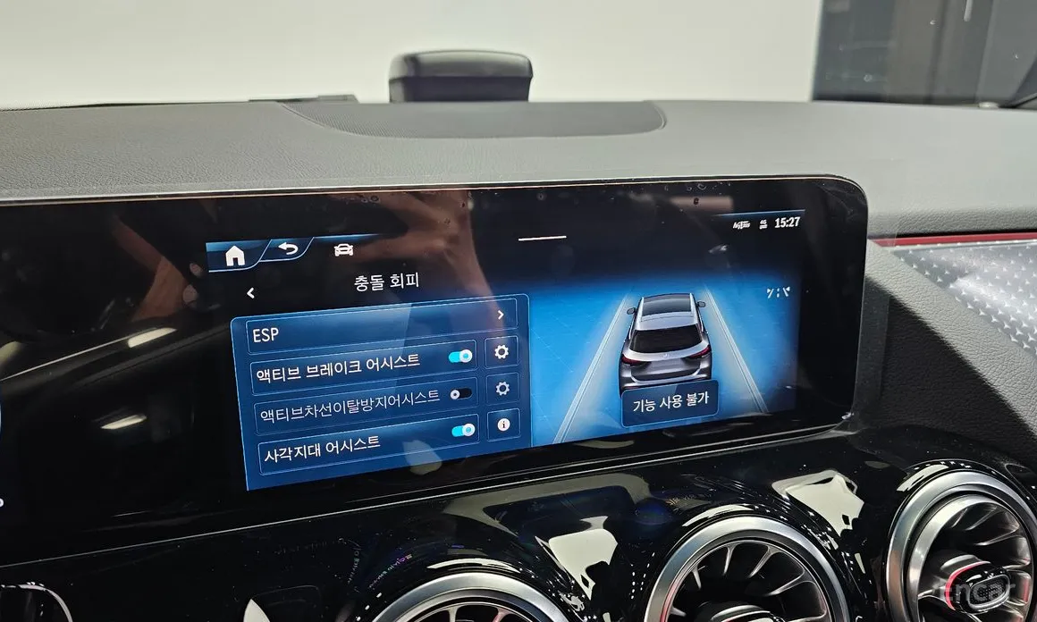 Фото 18 - Mercedes-Benz GLA-Class