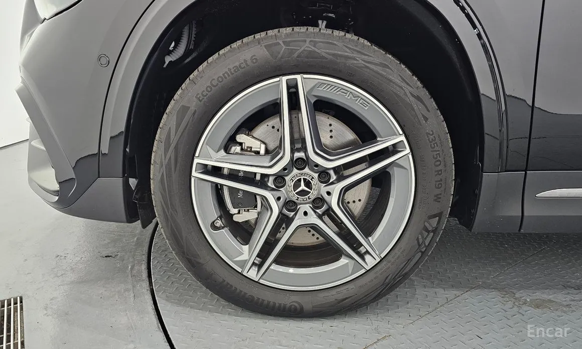 Фото 5 - Mercedes-Benz GLA-Class