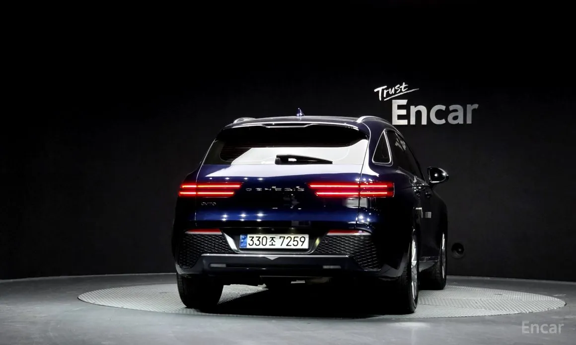 Фото 4 - Genesis GV70