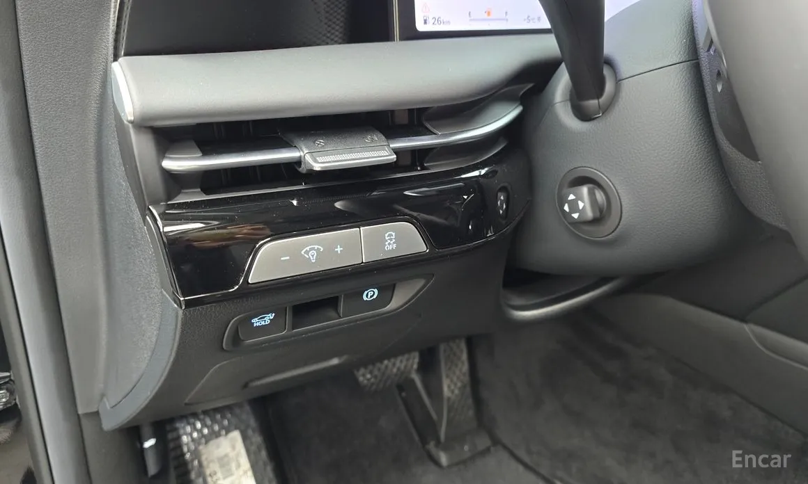 Фото 18 - Genesis G80