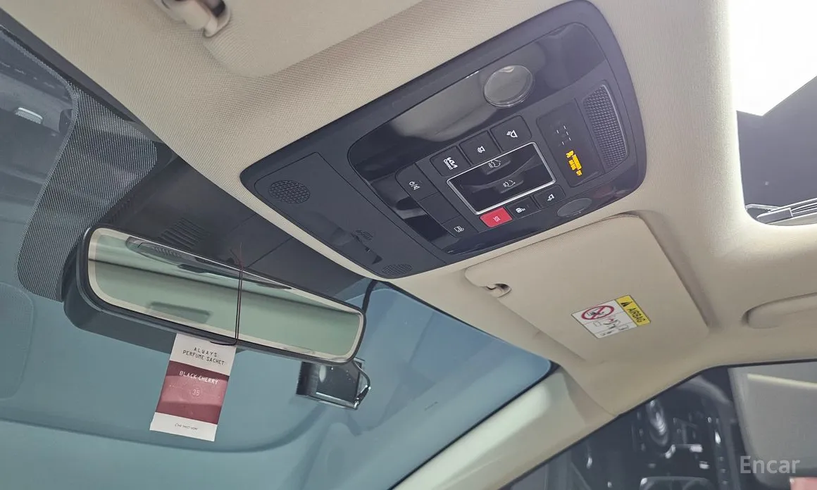 Фото 15 - Kia Carnival