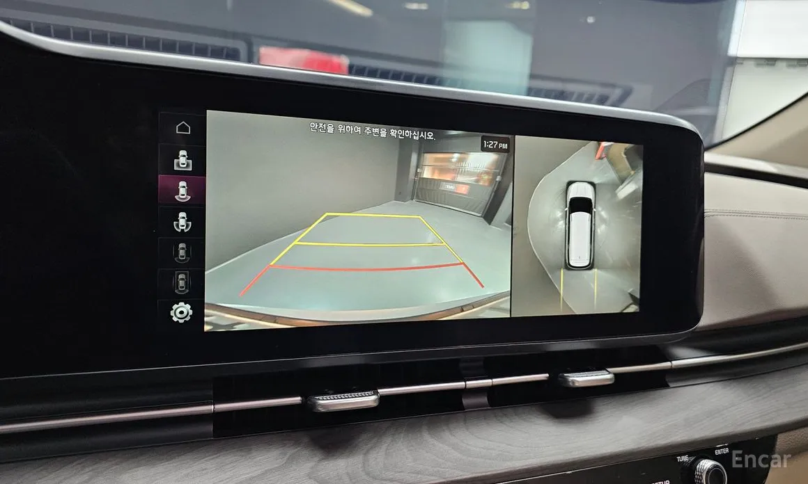 Фото 17 - Kia Carnival