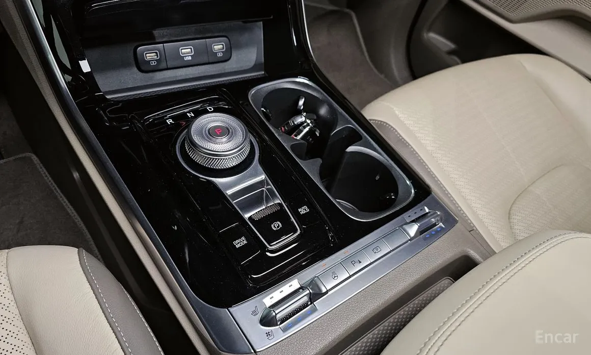 Фото 9 - Kia Carnival