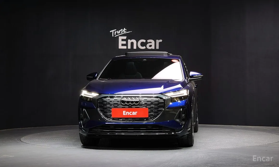 Фото 3 - Audi Q4 e-tron