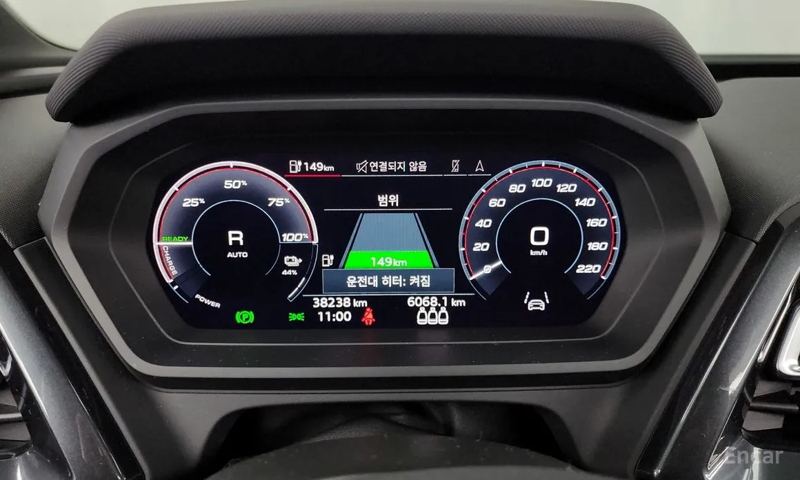 Фото 8 - Audi Q4 e-tron