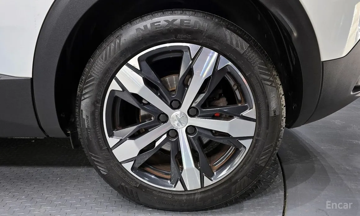 Фото 5 - Peugeot 3008