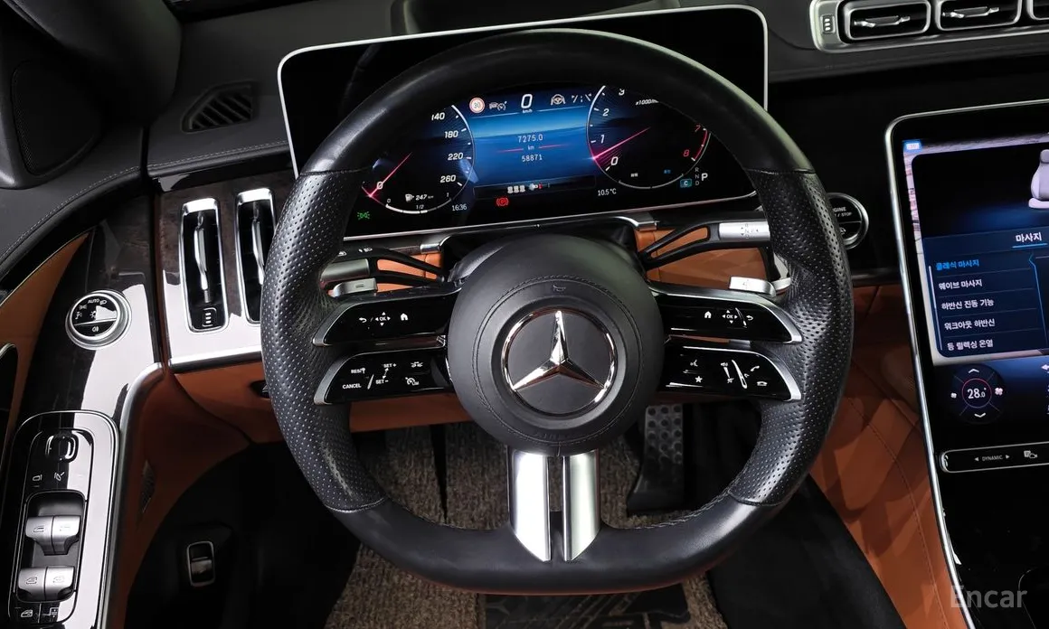 Фото 15 - Mercedes-Benz S-Class