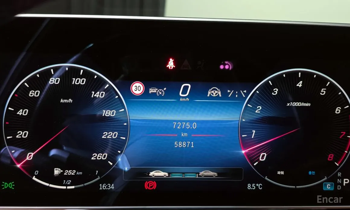 Фото 8 - Mercedes-Benz S-Class