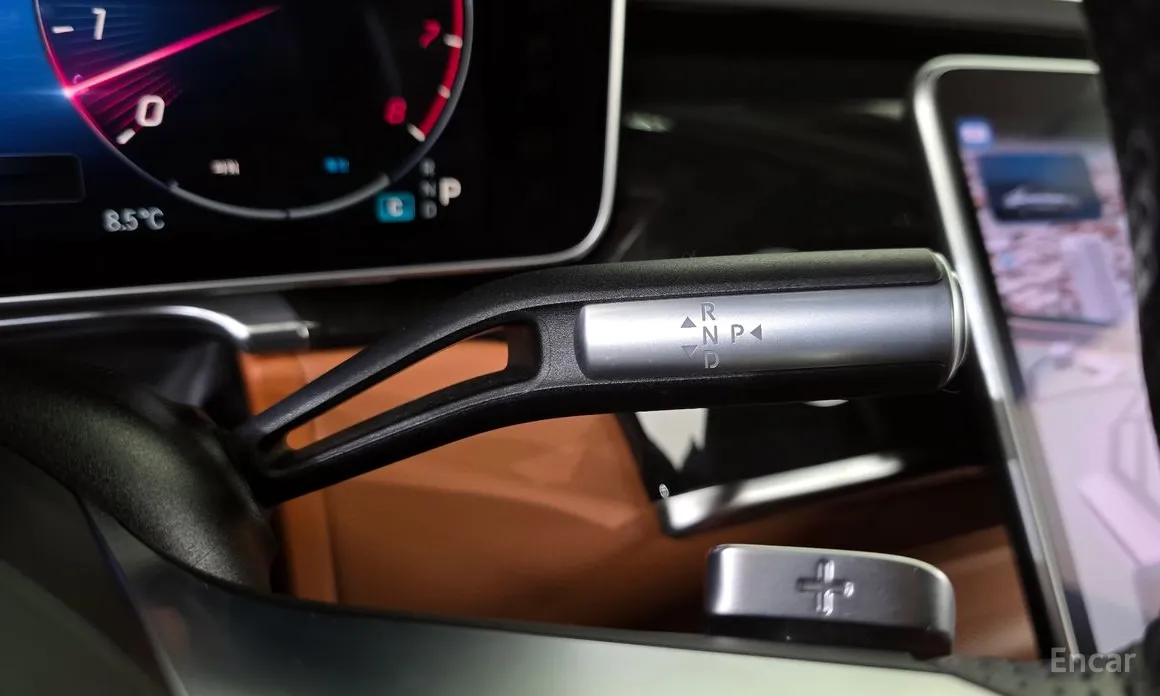 Фото 9 - Mercedes-Benz S-Class