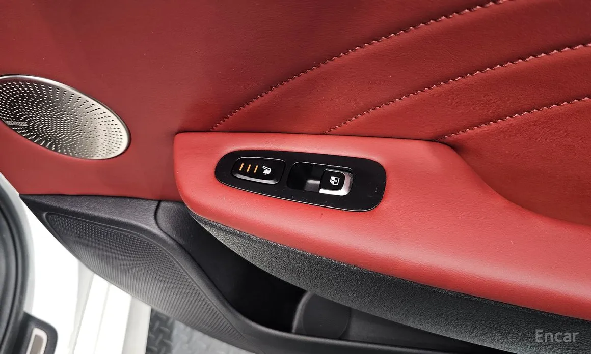 Фото 19 - Kia Stinger