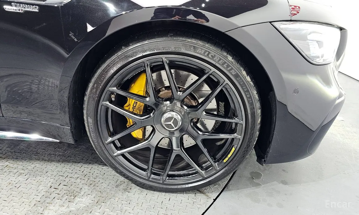 Фото 5 - Mercedes-Benz AMG GT