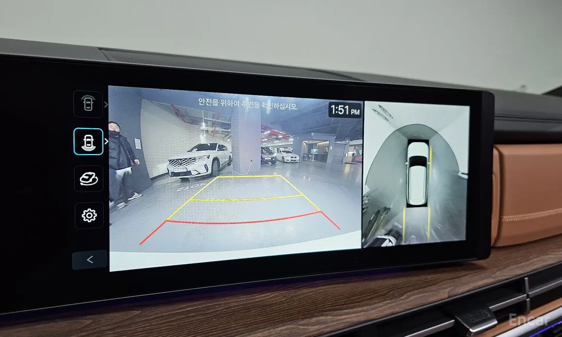 Фото 15 - Hyundai Santa Fe