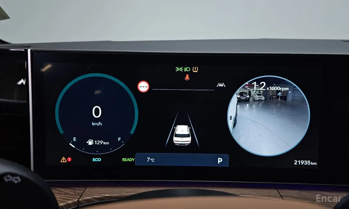 Фото 8 - Hyundai Santa Fe