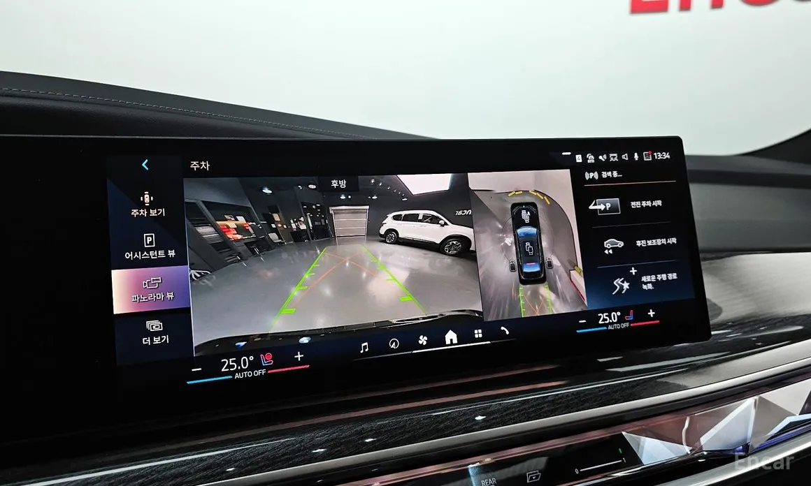 Фото 15 - BMW 7 Series