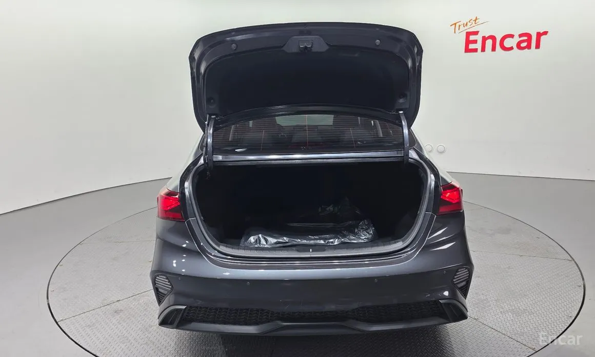 Фото 20 - Kia K3