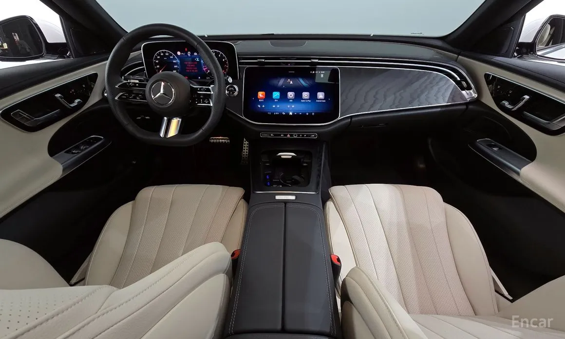 Фото 7 - Mercedes-Benz E-Class