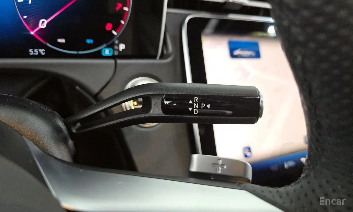 Фото 9 - Mercedes-Benz E-Class