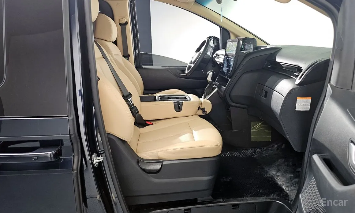 Фото 11 - Hyundai Staria