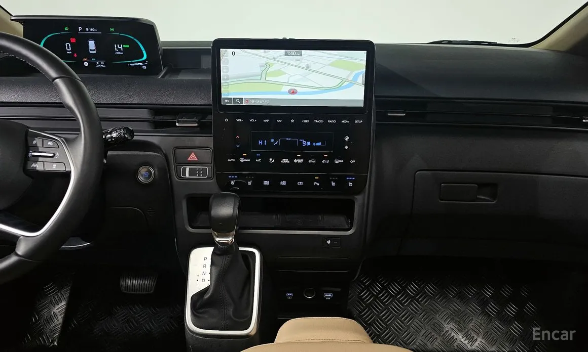 Фото 14 - Hyundai Staria