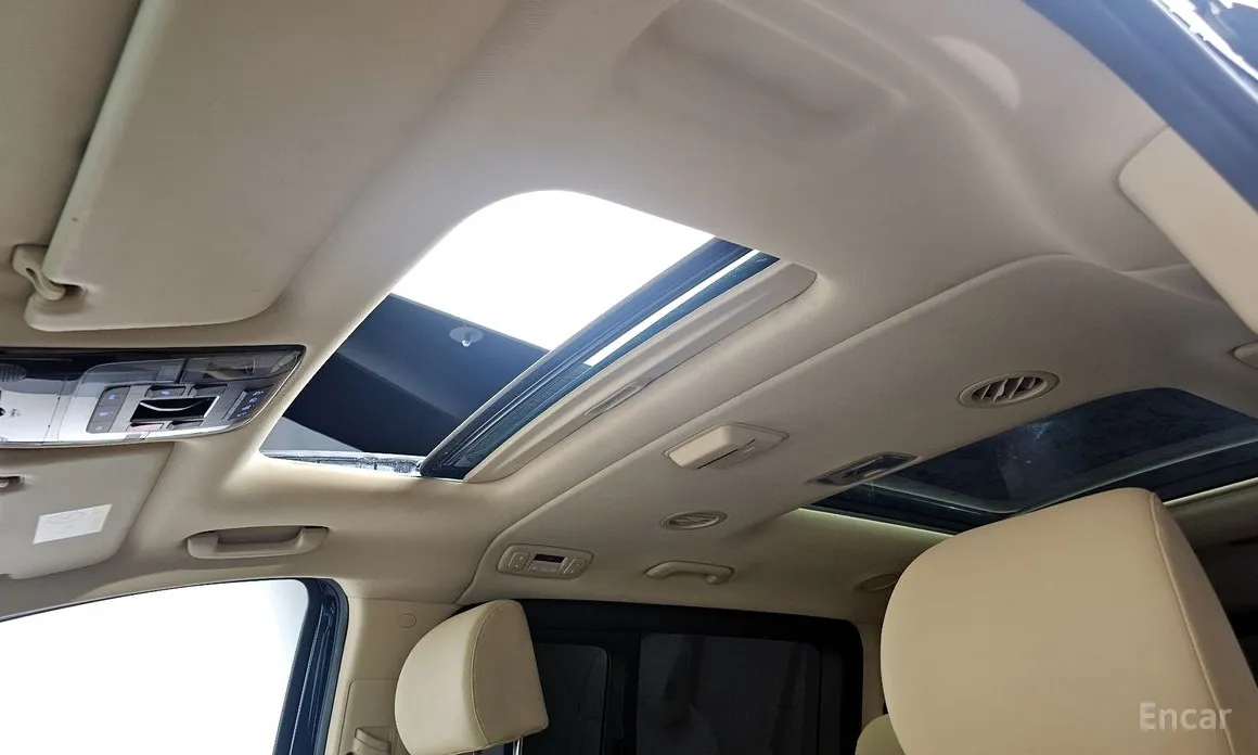 Фото 19 - Hyundai Staria