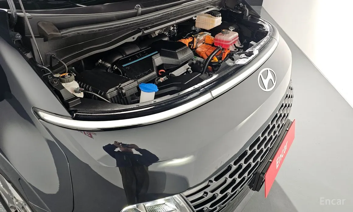 Фото 6 - Hyundai Staria