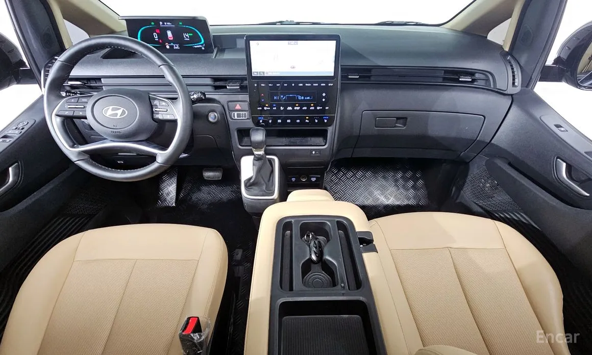 Фото 7 - Hyundai Staria