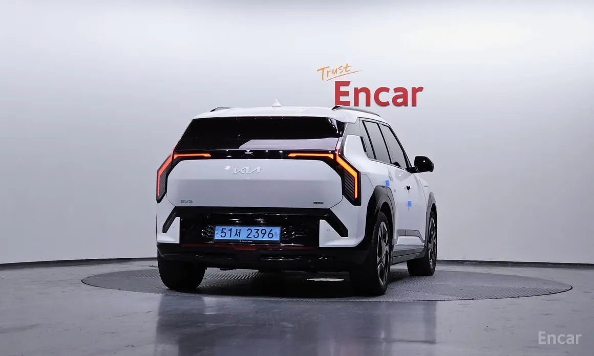 Фото 4 - Kia EV3