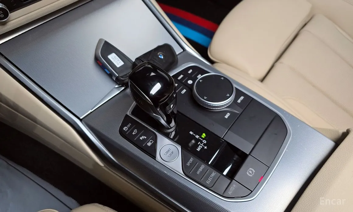 Photo 9 - BMW 3 Series