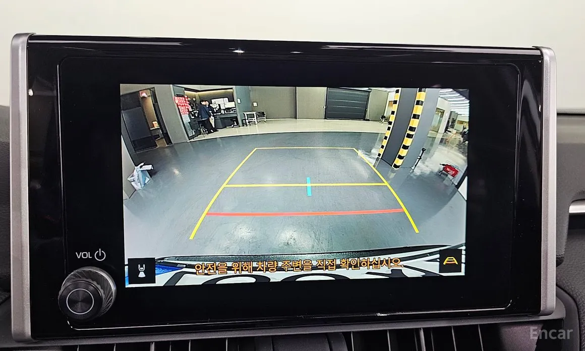 Фото 15 - Toyota RAV4