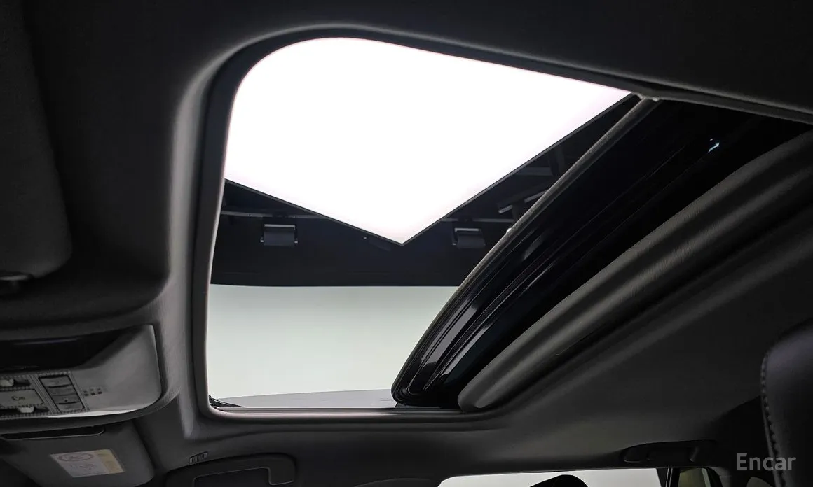 Фото 19 - Toyota RAV4