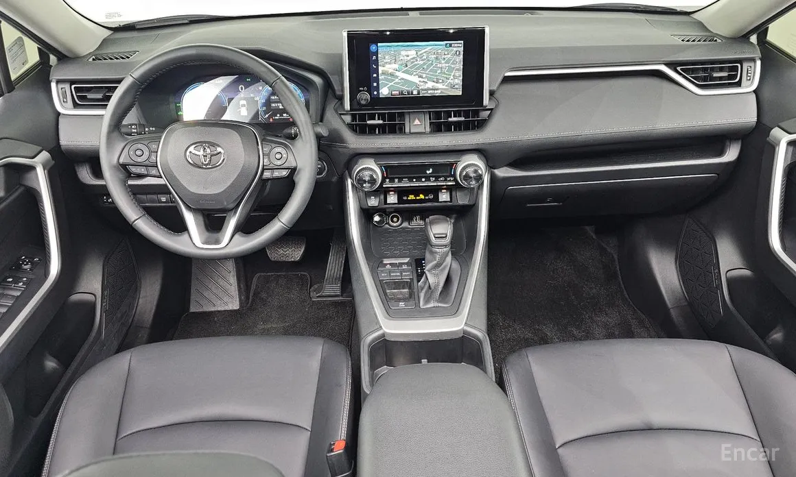 Фото 7 - Toyota RAV4