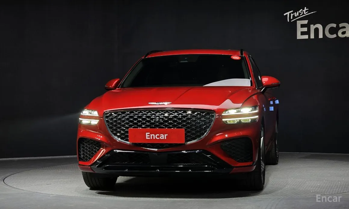 Photo 3 - Genesis GV70