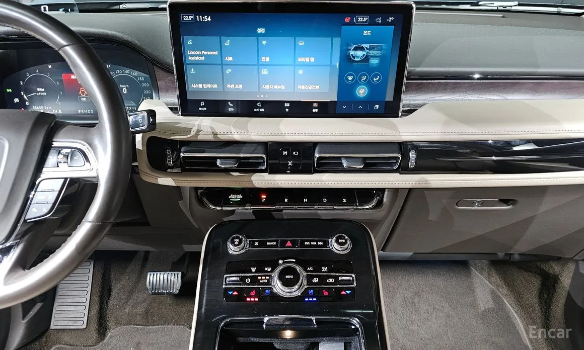 Фото 15 - Lincoln Nautilus