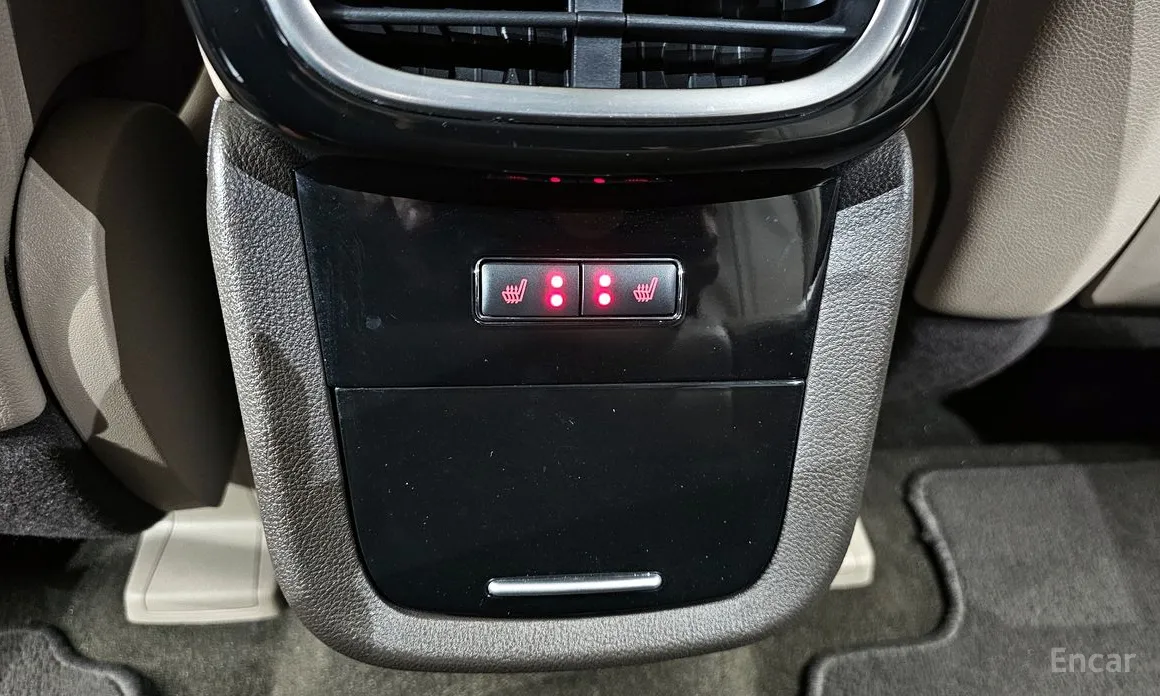 Фото 19 - Lincoln Nautilus