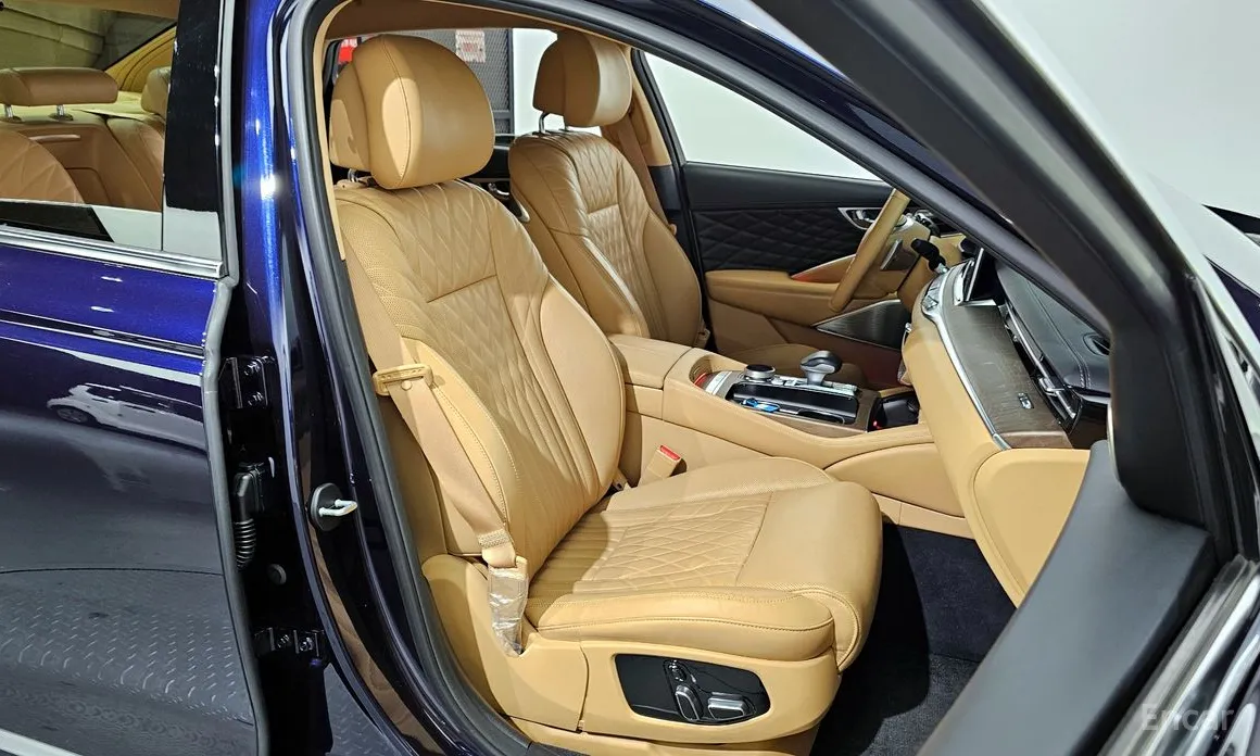 Фото 12 - Kia K9