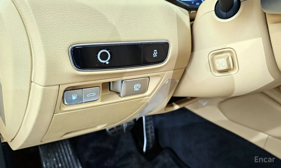 Фото 15 - Kia K9